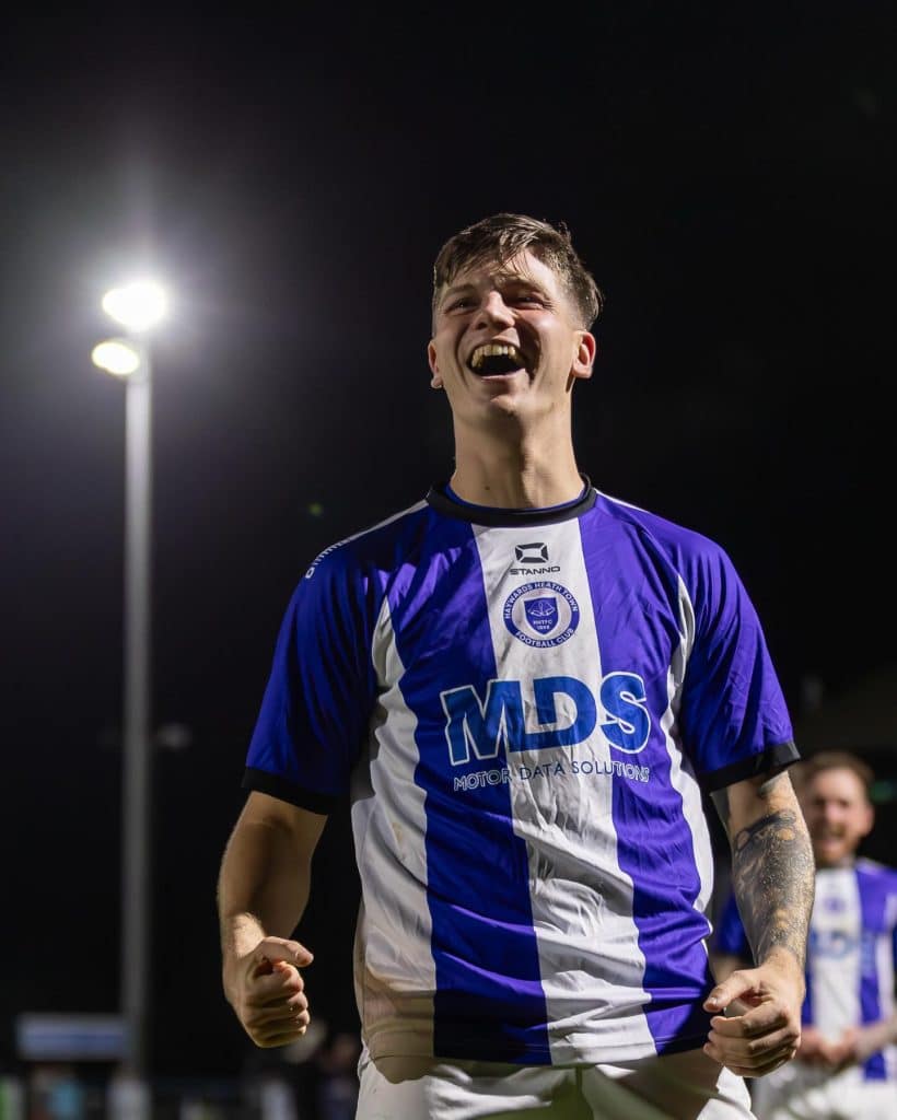 Motor Data Solutions (MDS) to continue as Haywards Heath Town FC Shirt Sponsor